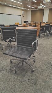 Movable chair, on wheels with arms