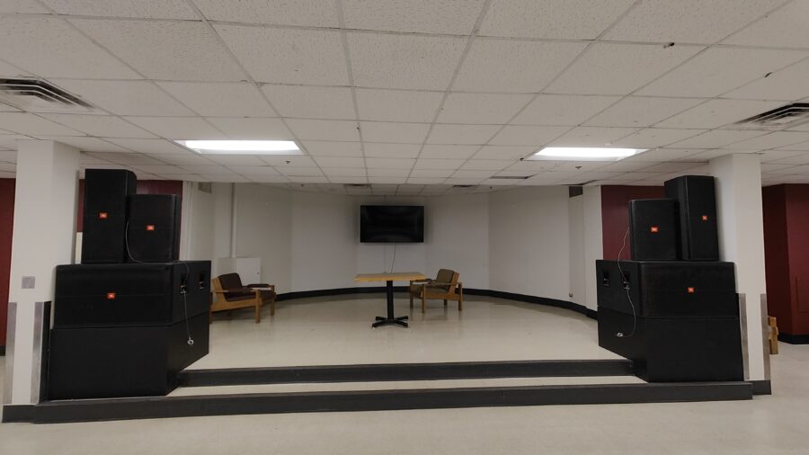 Gardner Lounge stage area