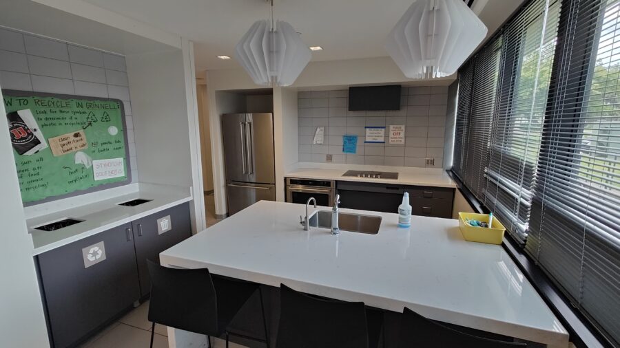 Norris Lounge Kitchen