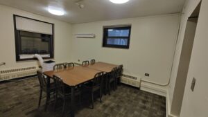 Small dining area within the lounge